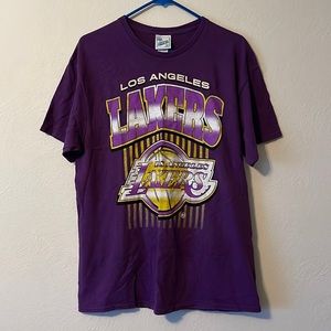 Mens Lakers Vintage Style T-Shirt Purple